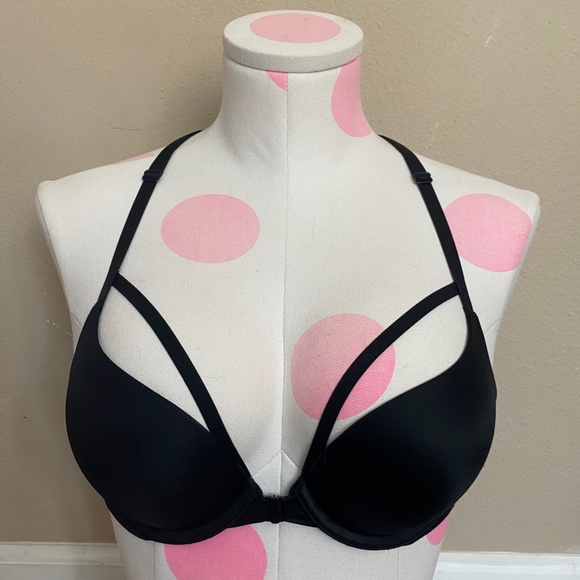 Victoria's Secret Other - Victorias Secret Very Sexy Push-Up Bra 32B